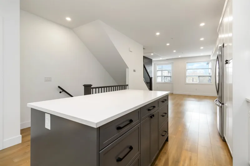 10 32970 TUNBRIDGE AVENUE - photo 4 of 25