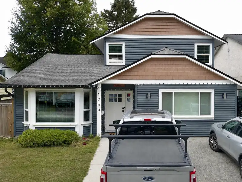 1253 BLUFF DRIVE - photo 1 of 22