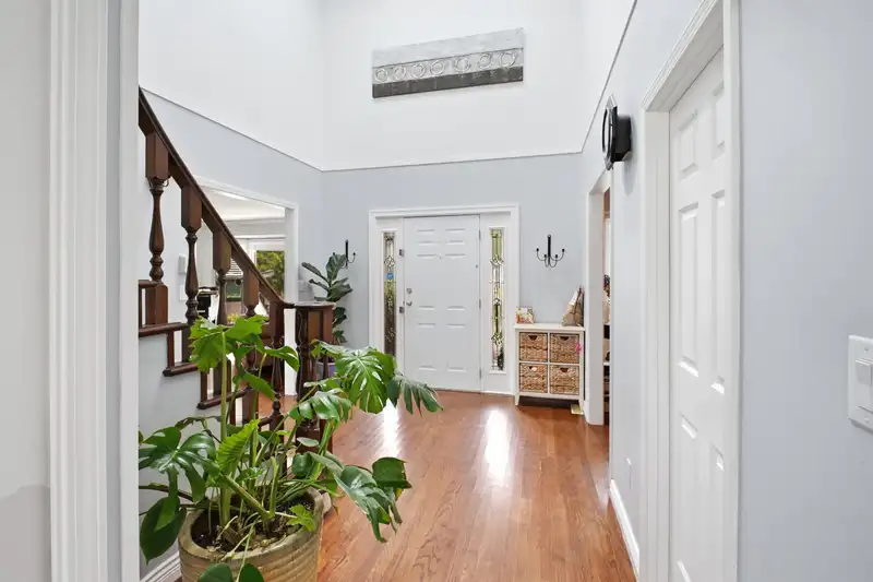 23788 72 AVENUE - photo 4 of 29