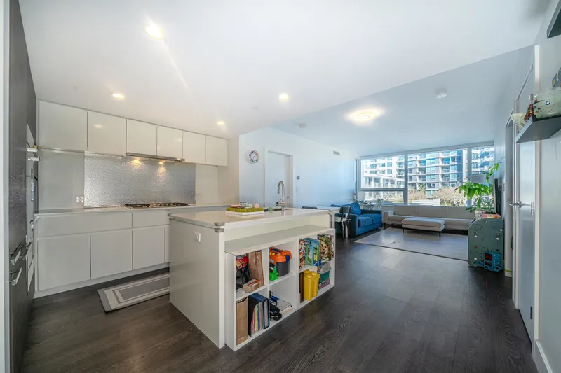 401 6900 PEARSON WAY - photo 4 of 25