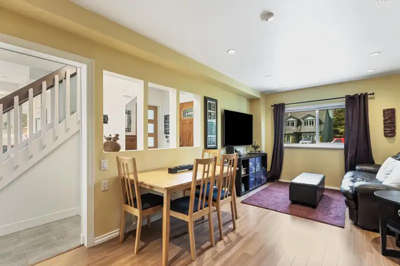 12022 MCINTYRE COURT - photo 4 of 40