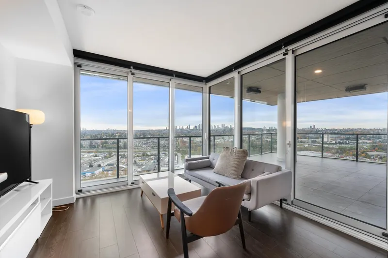 2402 4890 LOUGHEED HIGHWAY - photo 4 of 25