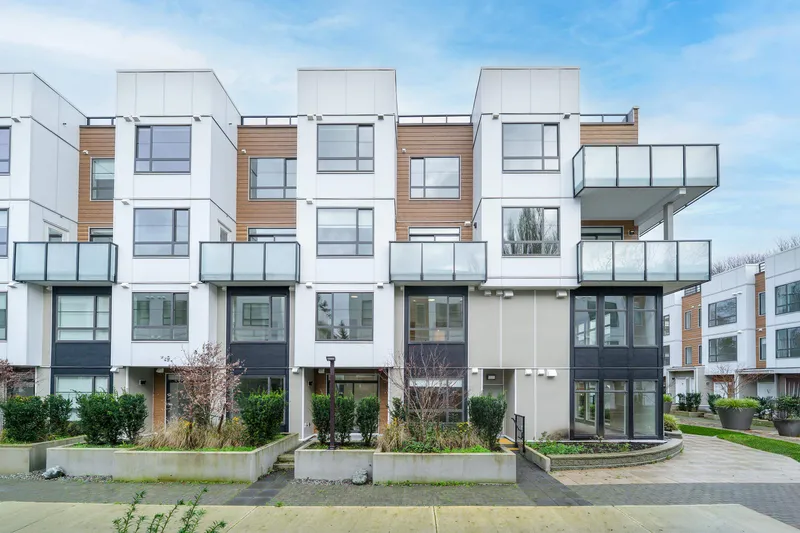 110 6328 KING GEORGE BOULEVARD - photo 1 of 19