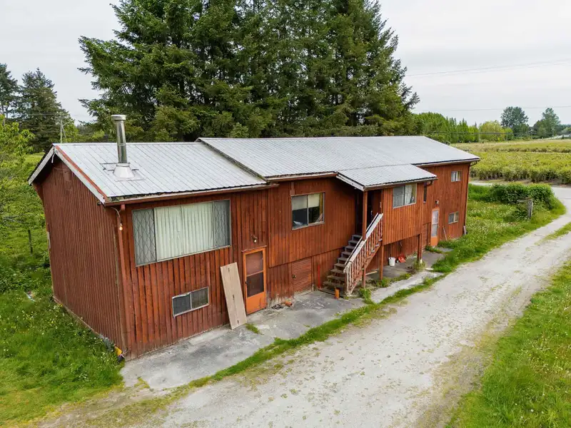19141 MCQUARRIE ROAD - photo 2 of 12
