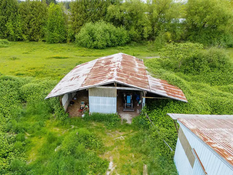 19141 MCQUARRIE ROAD - photo 4 of 12