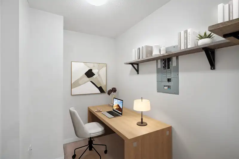 2103 244 SHERBROOKE STREET - photo 4 of 30
