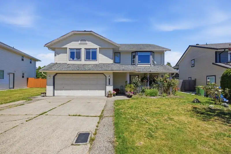3184 OSPREY WEST DRIVE - photo 1 of 32