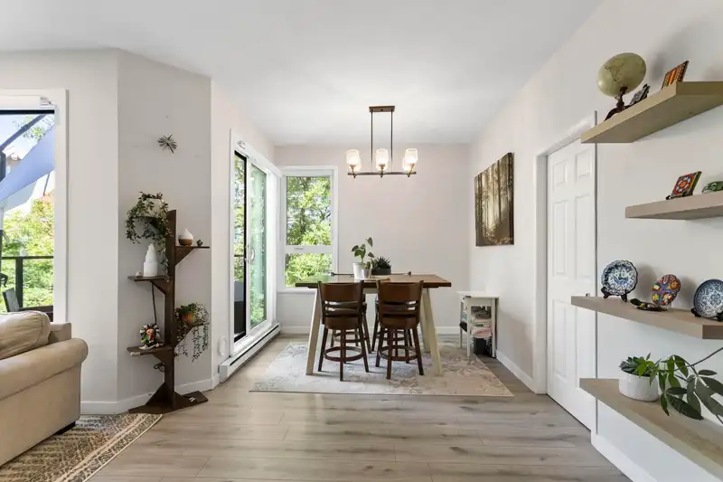 426 1150 QUAYSIDE DRIVE - photo 3 of 31
