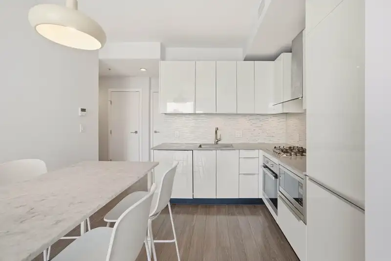 3605 1283 HOWE STREET - photo 4 of 39