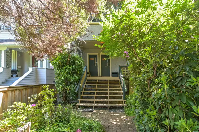 3422 - 3424 W 2ND AVENUE - photo 2 of 30