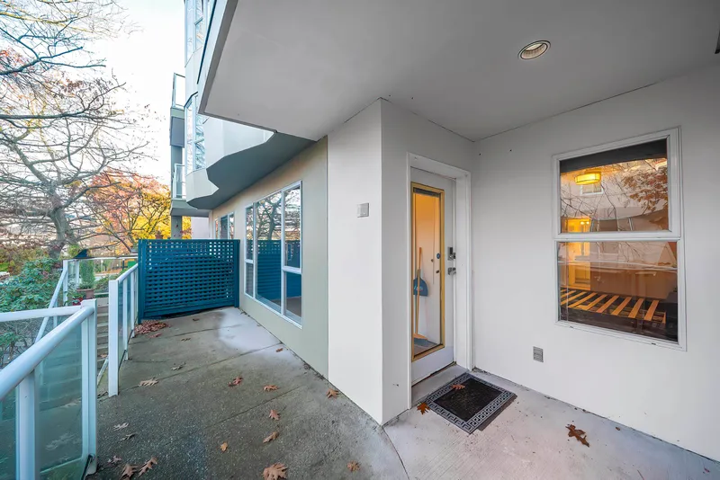 107 8600 JONES ROAD - photo 2 of 14