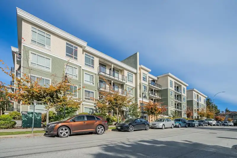 110 13789 107A AVENUE - photo 1 of 28