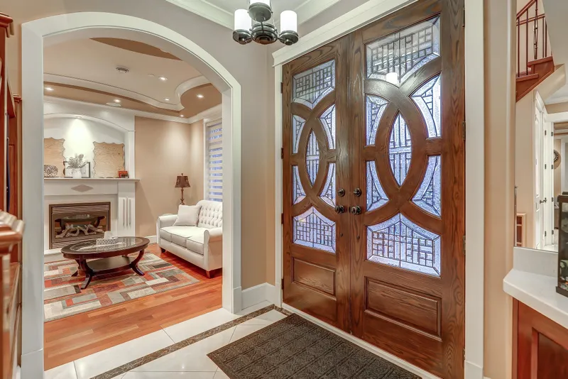 66 W 44TH AVENUE - photo 3 of 25