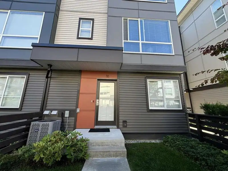 32 7288 188 STREET - photo 2 of 40