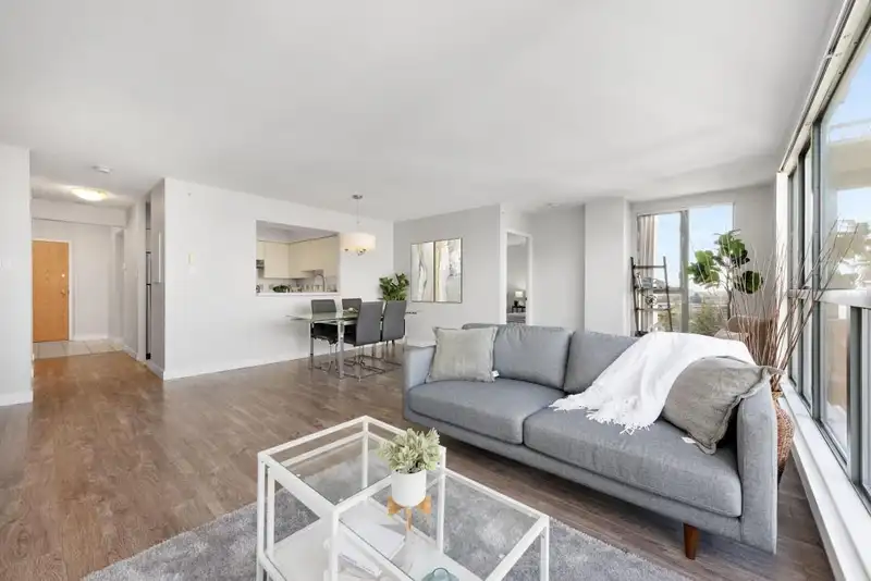 1005 8248 LANSDOWNE ROAD - photo 1 of 24