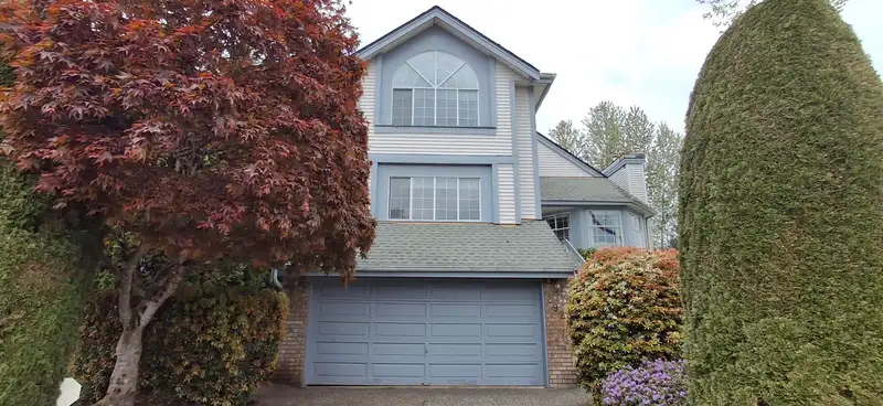 2925 CLIFFROSE CRESCENT - photo 2 of 30