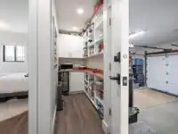 655 DOUGALL ROAD - thumbnail 20