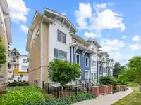 16 16560 17A AVENUE - thumbnail 2