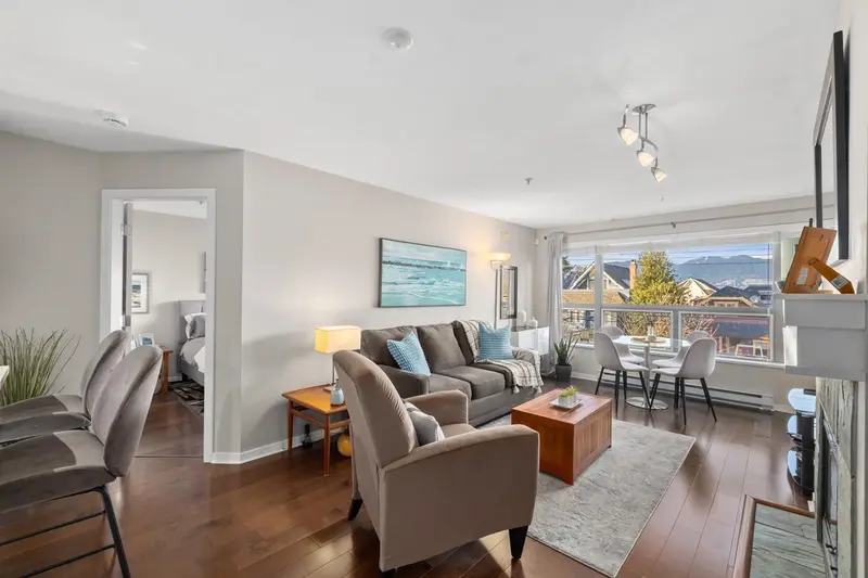 308 3161 W 4TH AVENUE - photo 3 of 25