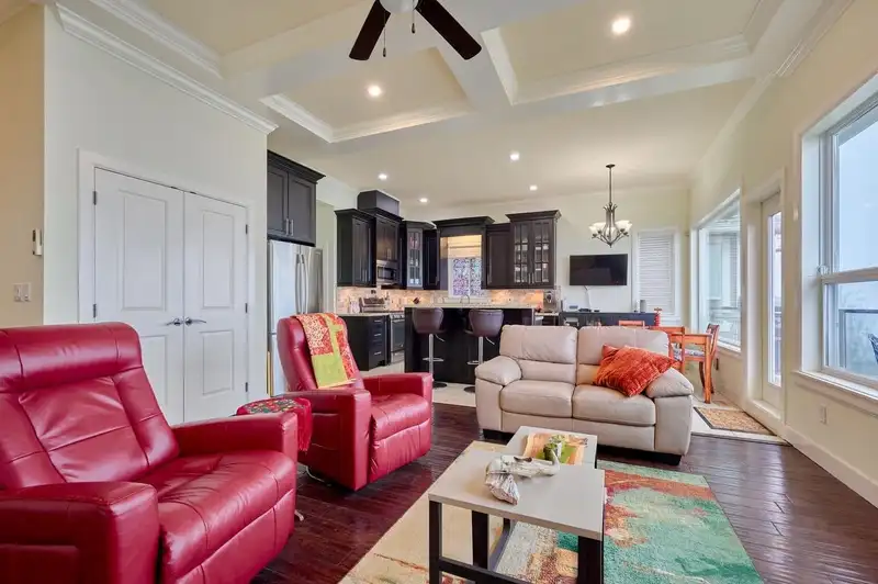 5 43462 ALAMEDA DRIVE - photo 4 of 37
