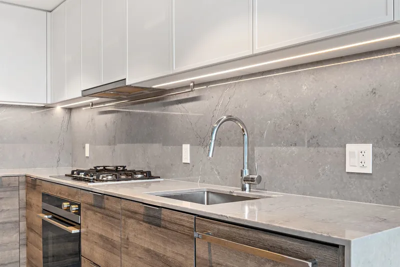 1008 1045 AUSTIN AVENUE - photo 4 of 25