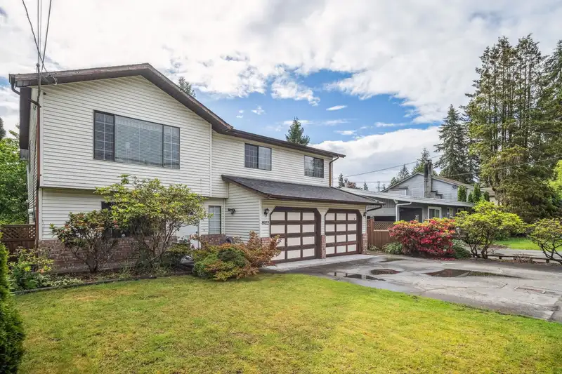 8922 156 STREET - photo 1 of 40