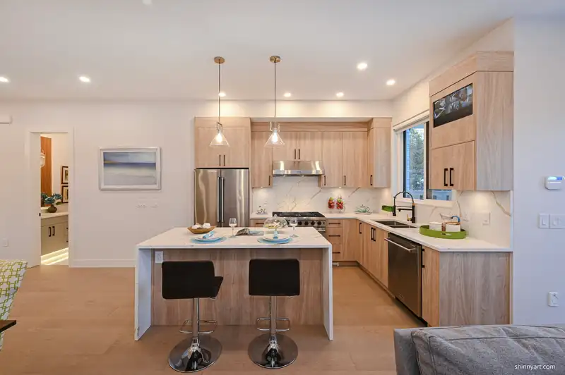 1510 MACGOWAN AVENUE - photo 2 of 40