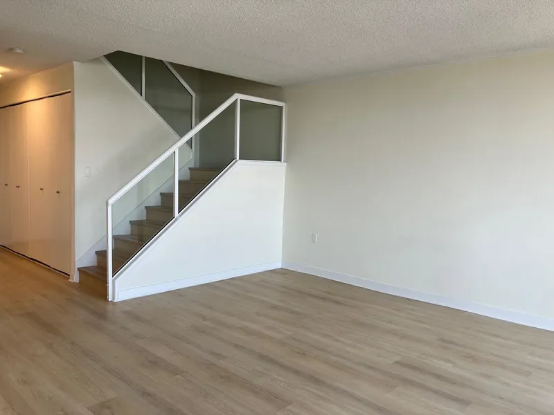 1603 6631 MINORU BOULEVARD - photo 2 of 25