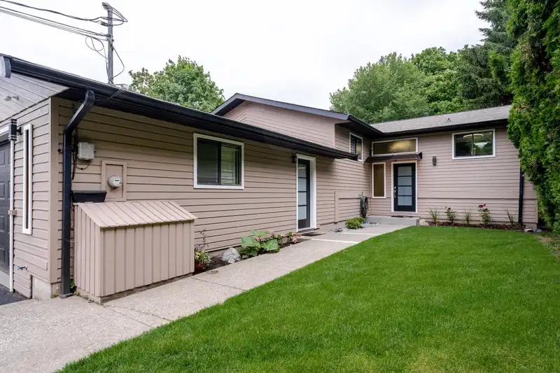 33897 WALNUT AVENUE - photo 3 of 40