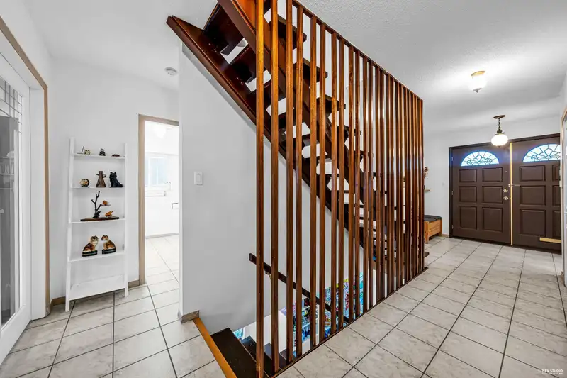 3015 E 45TH AVENUE - photo 4 of 40