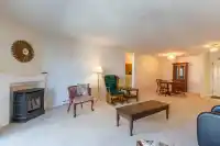 238 2451 GLADWIN ROAD - thumbnail 12