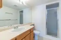238 2451 GLADWIN ROAD - thumbnail 24