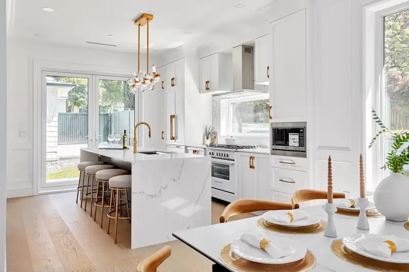 5081 CROWN AVENUE - photo 1 of 16