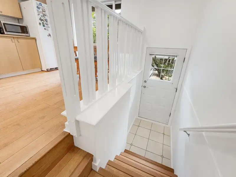 67 15233 34 AVENUE - photo 4 of 35