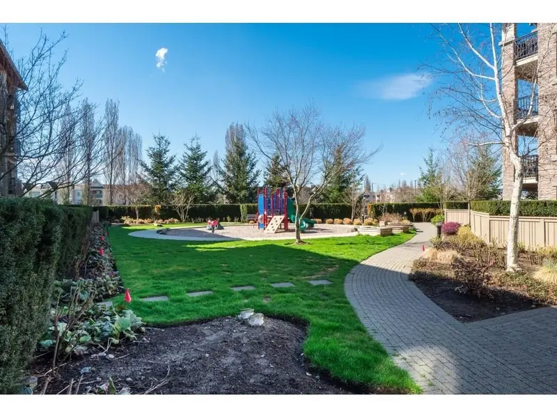 402 5655 210A STREET - photo 4 of 16