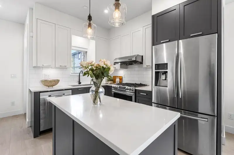 57 188 WOOD STREET - photo 4 of 40