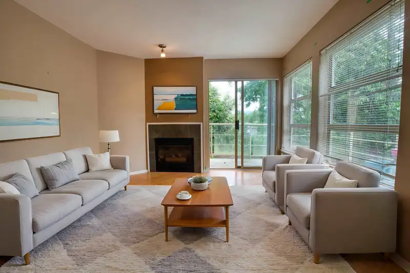 206 22277 122 AVENUE - photo 4 of 20