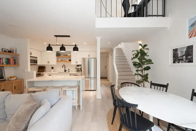 305 1299 W 7TH AVENUE - photo 1 of 37