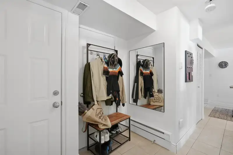 3693 REGENT AVENUE - photo 4 of 40