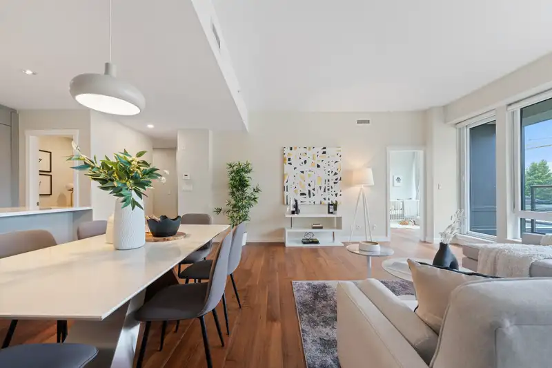 302 4488 CAMBIE STREET - photo 3 of 27