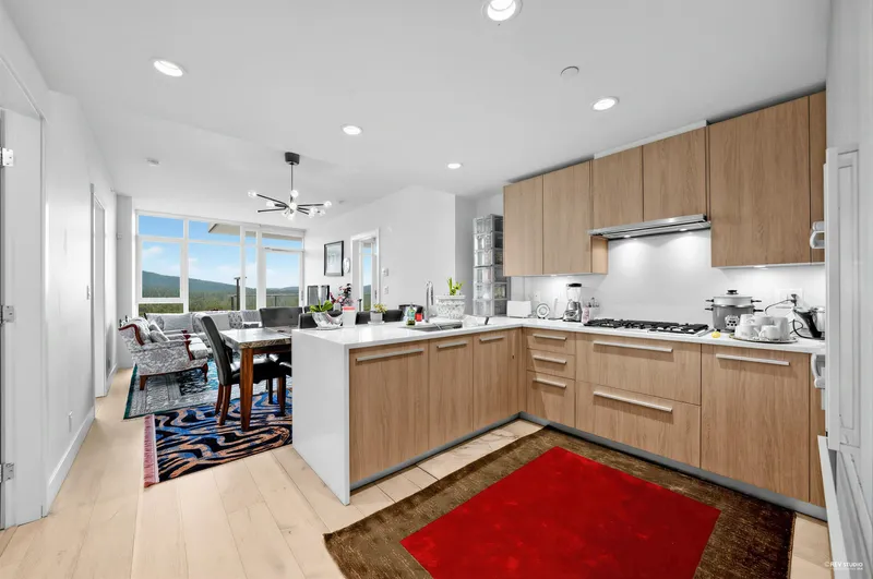 1008 1210 E 27TH STREET - photo 4 of 25