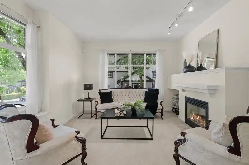 1 18839 69 AVENUE - photo 3 of 29