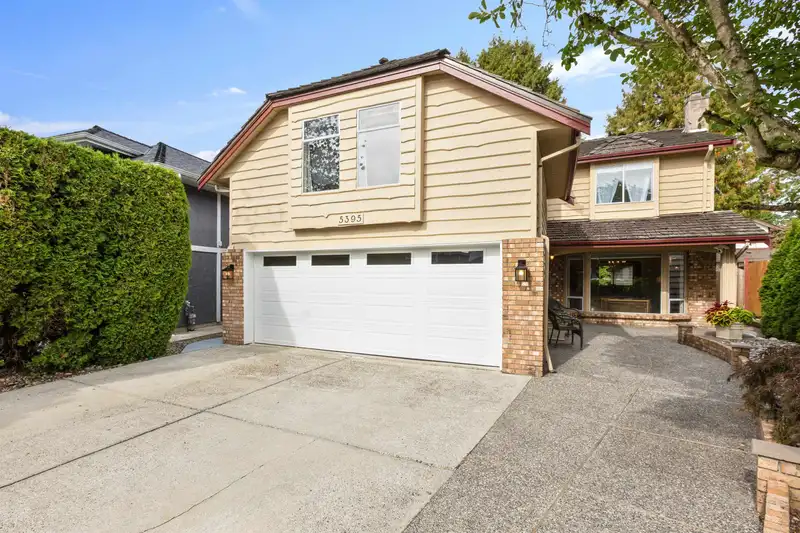 5395 OPAL PLACE - photo 2 of 38