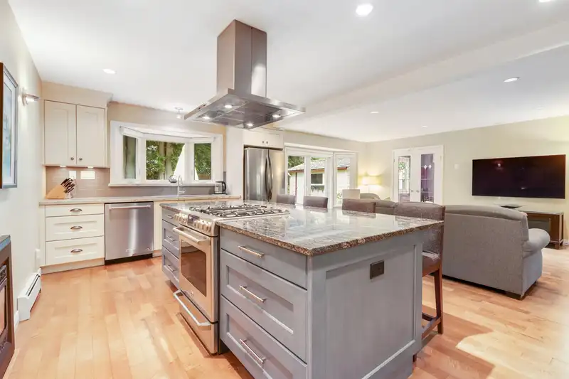 5395 OPAL PLACE - photo 4 of 38