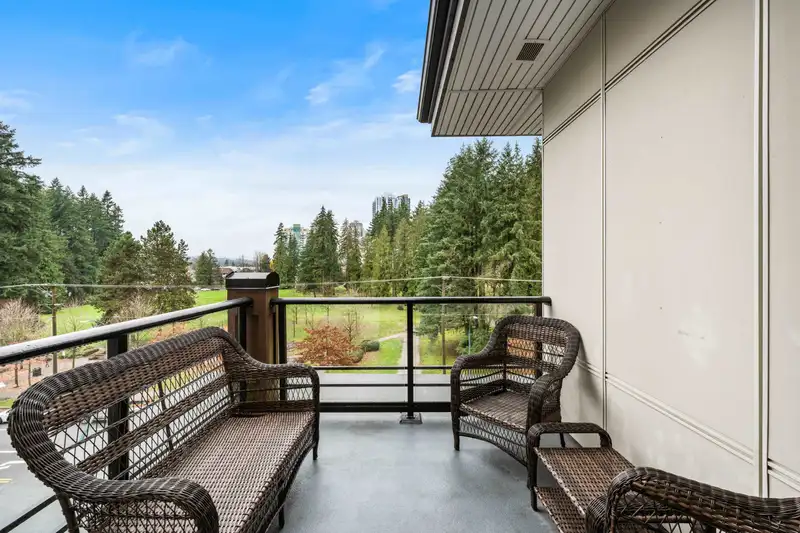 507 1151 WINDSOR MEWS - photo 3 of 28