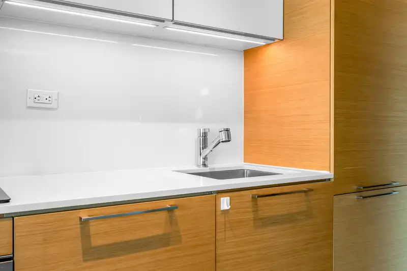907 13438 CENTRAL AVENUE - photo 4 of 30