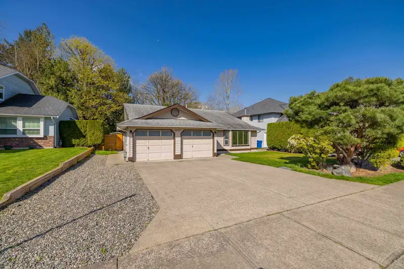 3641 LATIMER STREET - photo 3 of 40