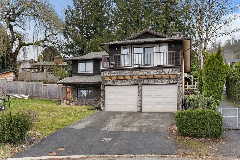 34915 MCCABE PLACE - photo 1 of 40