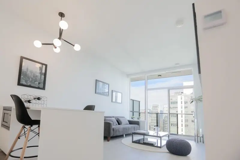 4001 6537 TELFORD AVENUE - photo 3 of 20