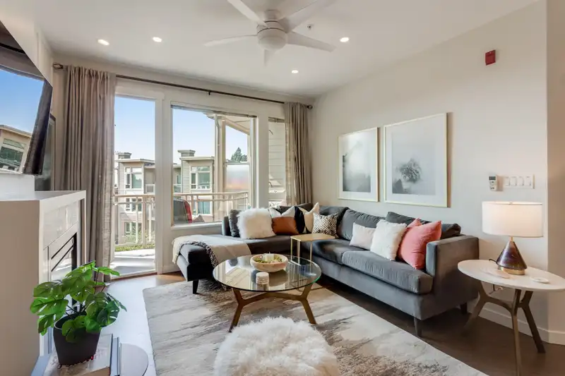 526 119 W 22ND STREET - photo 1 of 37